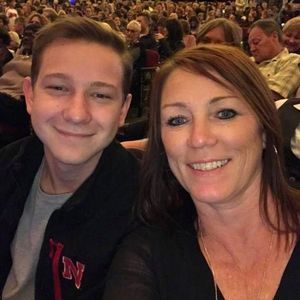 Meet your Posher, Connor